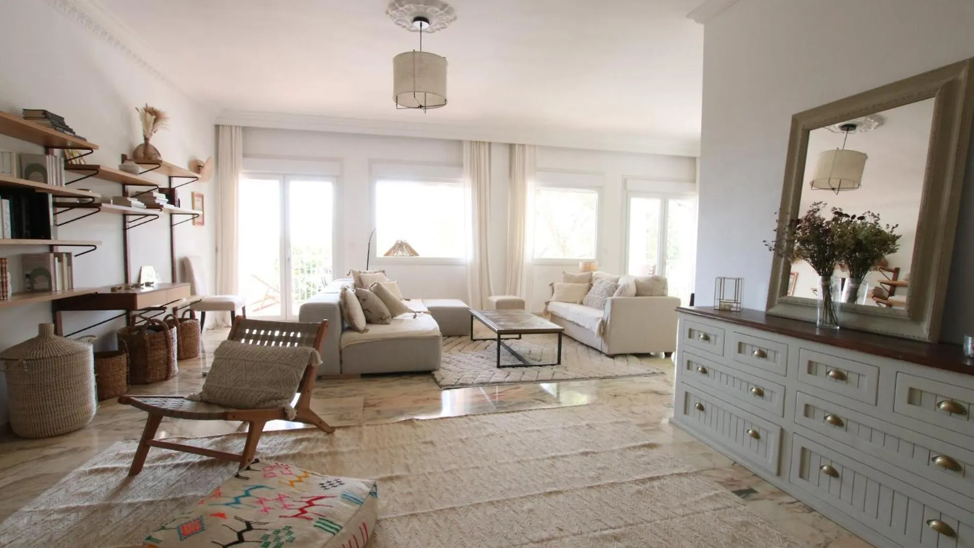 Tess Villa Olmos Málaga 0*,  Spanien
