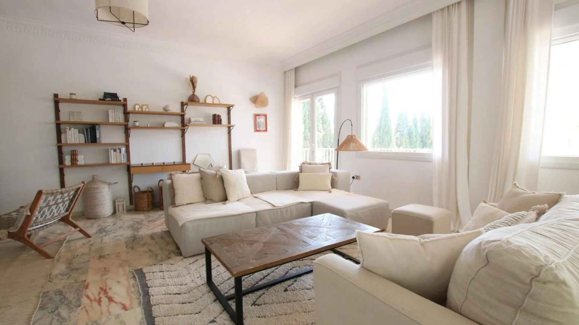 Tess Villa Olmos Málaga 0*,