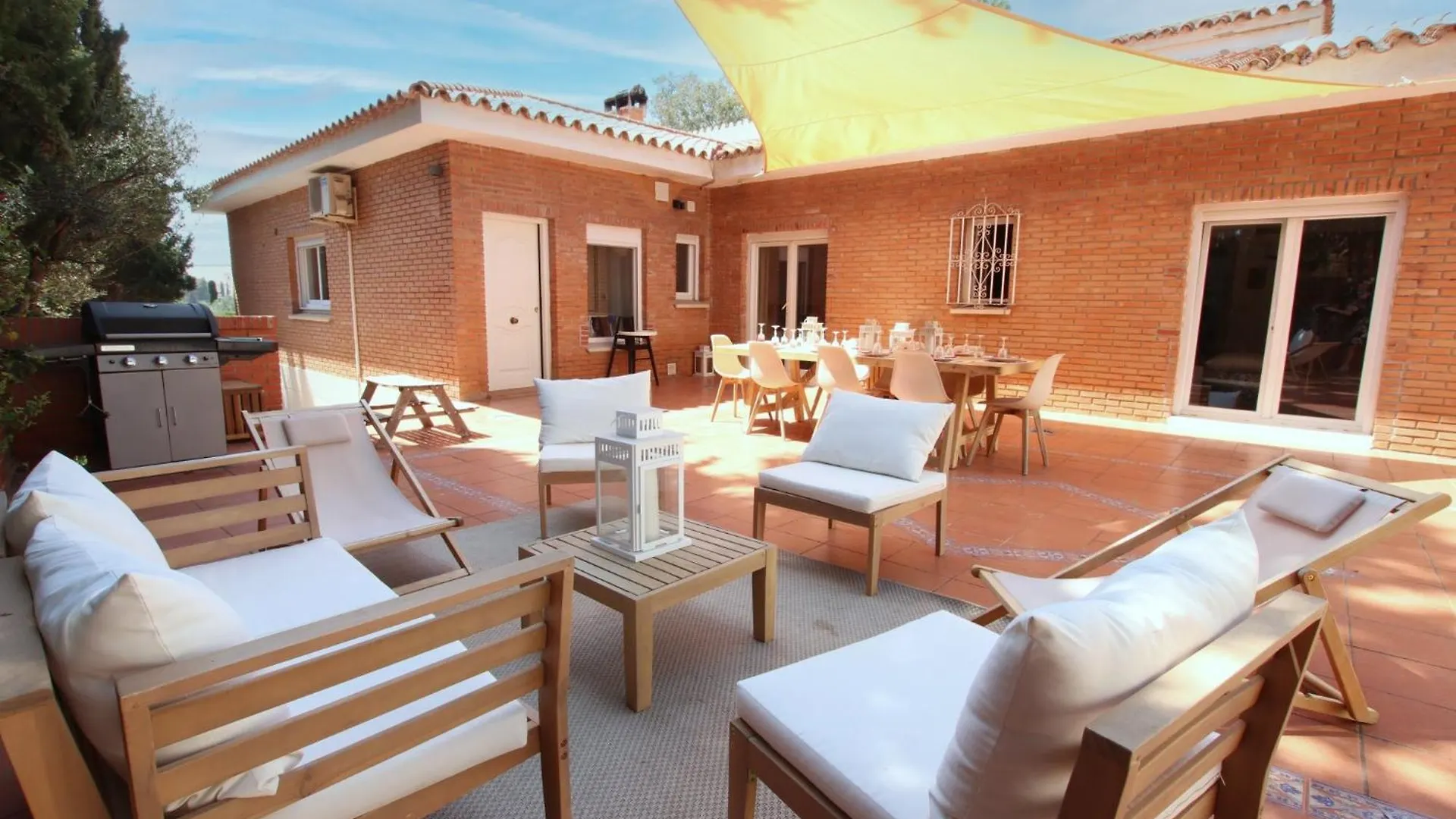 Tess Villa Olmos Málaga 0*,  Spanien